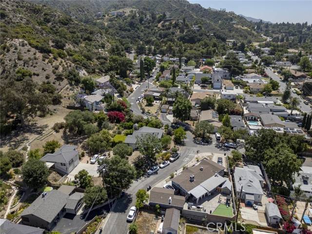 Tujunga, CA 91042,6536 Tokay Road