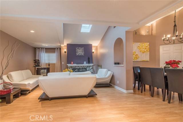 Montrose, CA 91020,2527 Piedmont Avenue