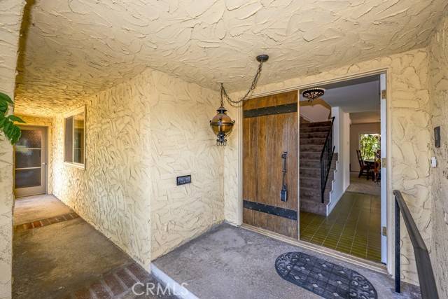 Glendale, CA 91207,851 Misty Isle Drive