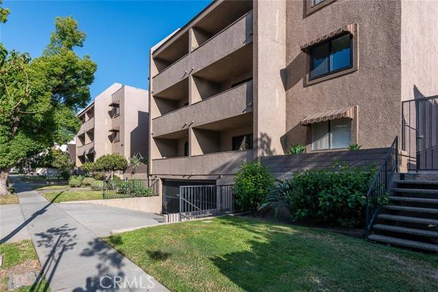 Glendale, CA 91203,356 W California Avenue #15
