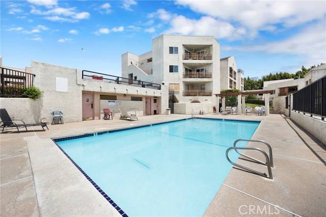 Los Angeles, CA 90015,1118 Valencia Street #120