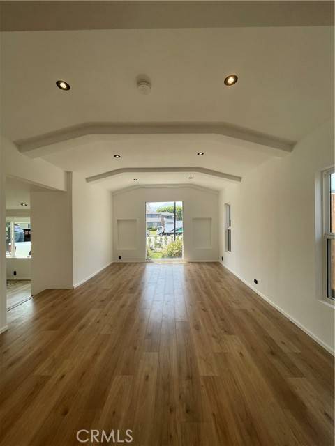 Burbank, CA 91506,1713 W Alameda Avenue