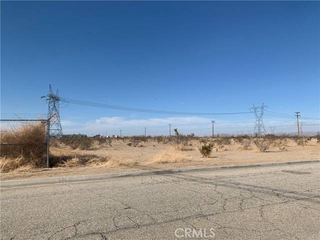 Adelanto, CA 92301,0 Rancho