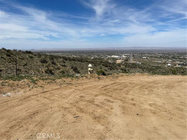 Phelan, CA 92371,0 Sahara