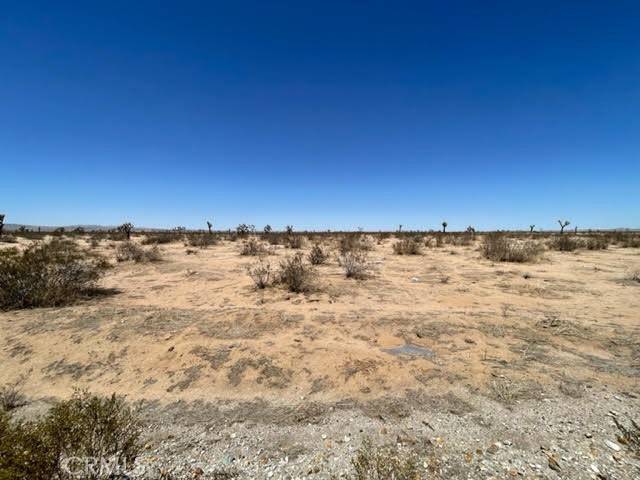 Adelanto, CA 92301,0 Coronado