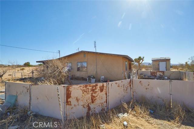 Landers, CA 92285,59024 Jana Lane