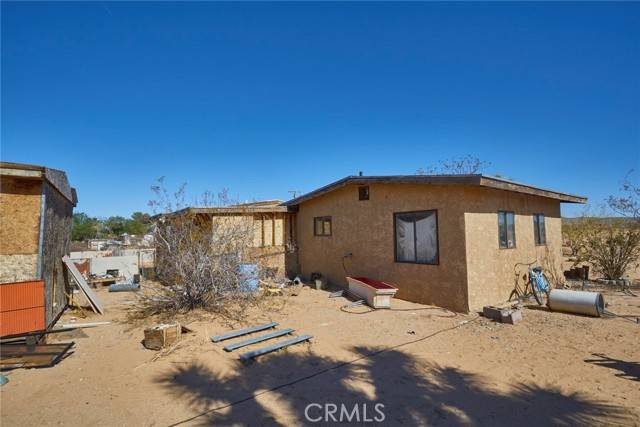 Landers, CA 92285,59024 Jana Lane