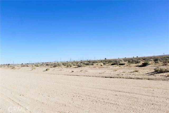 Kramer Junction, CA 92347,0 Salton