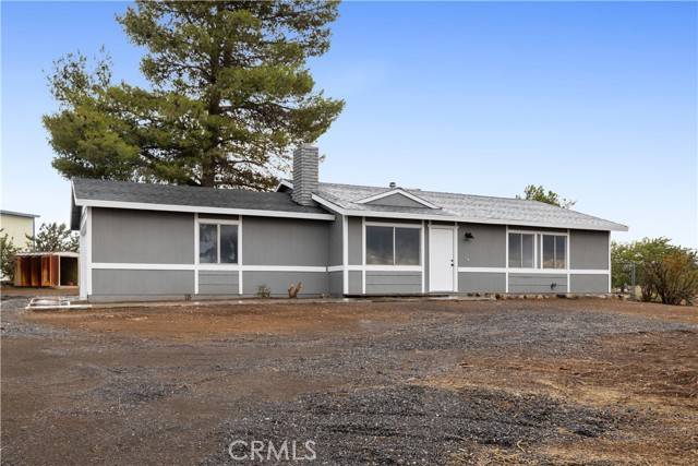 Phelan, CA 92371,8874 Joshua Lane