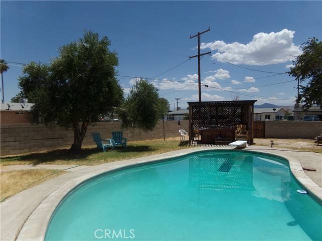 Yermo, CA 92398,36029 Skyview Drive