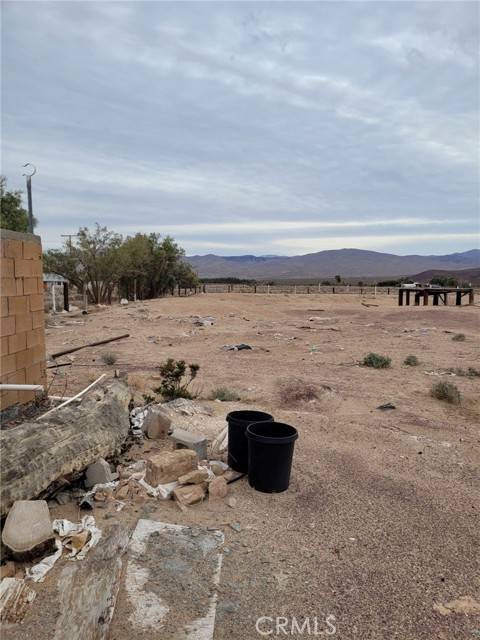 Newberry Springs, CA 92365,30860 Fremont