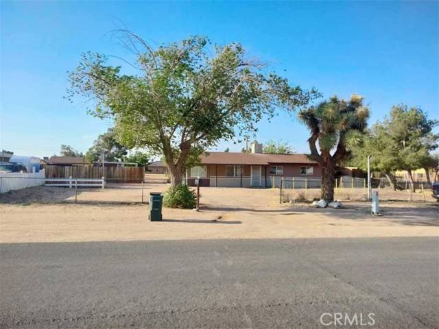 Apple Valley, CA 92308,22788 Ottawa Road