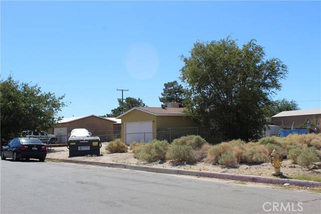 Yermo, CA 92398,11 Dividing Line