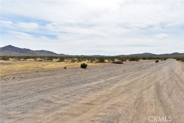 Helendale, CA 92342,0 Frontier Rd-17