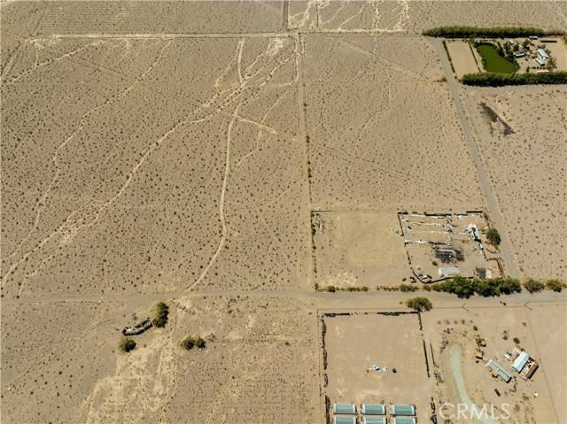 Newberry Springs, CA 92365,2 Autumn Leaf