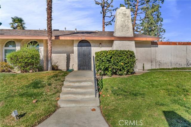 Upland, CA 91786,317 Spencer Avenue #61