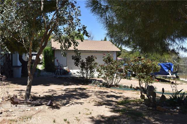 Oak Hills, CA 92344,5220 Coleridge Road