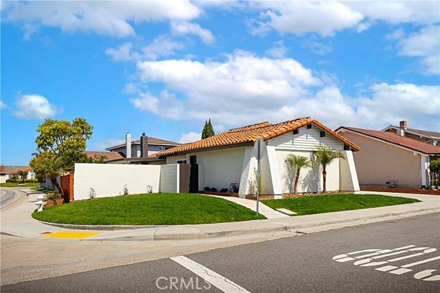 Fountain Valley, CA 92708,10651 La Bahia Avenue