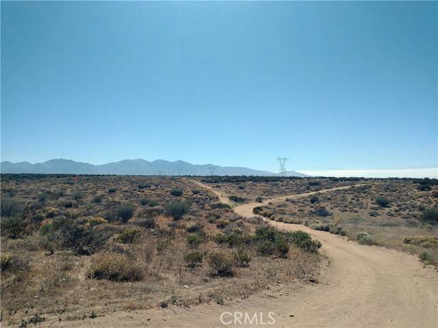 Hesperia, CA 92345,5800 Lassen