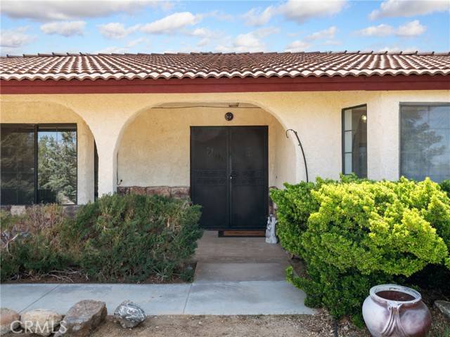 Pinon Hills, CA 92372,10174 Via Verde Avenue