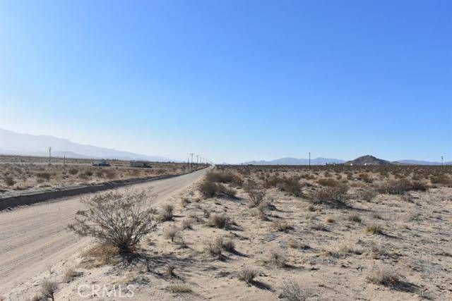 Lucerne Valley, CA 92356,0 E End