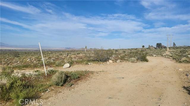 Lucerne Valley, CA 92356,0 Near County Rd 0451-381-39