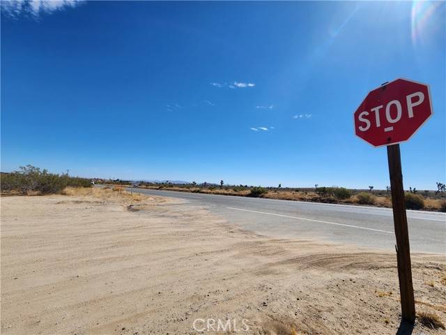 Yucca Valley, CA 92285,1901 Old Woman Springs