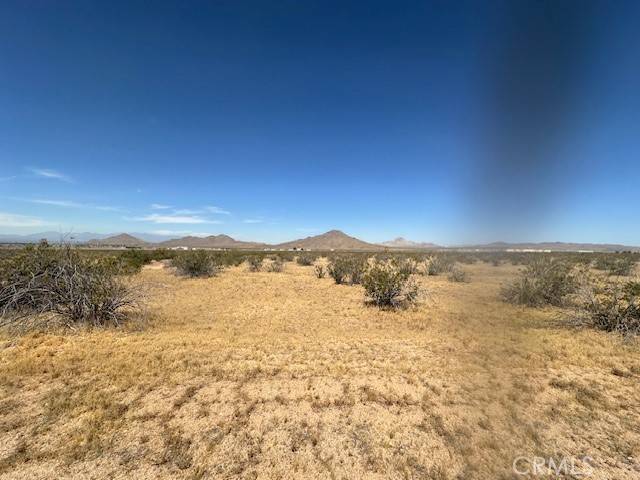 Apple Valley, CA 92307,0 Earlimont