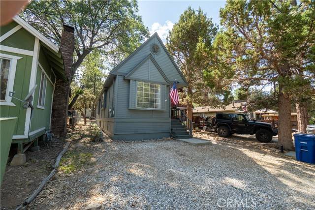 Sugarloaf, CA 92386,612 Maple Lane