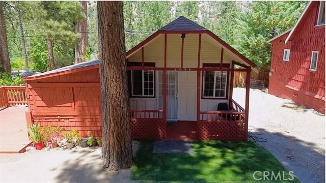 Wrightwood, CA 92397,1494 Laura Street