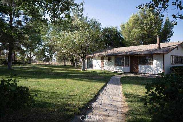 Phelan, CA 92371,10831 Monte Vista Road