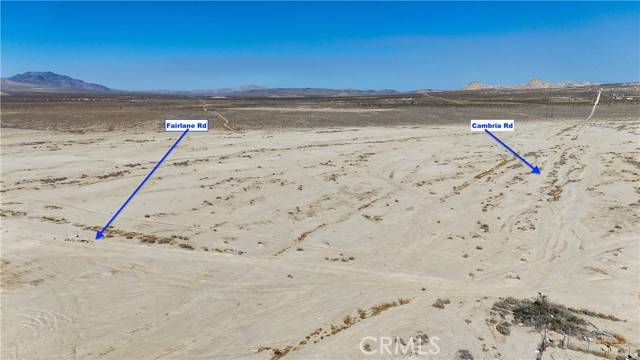 Lucerne Valley, CA 92356,725 Cambria