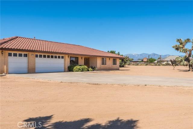 Oak Hills, CA 92344,13939 Rodeo Road