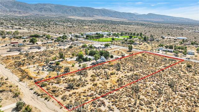 Pinon Hills, CA 92372,0 Oasis