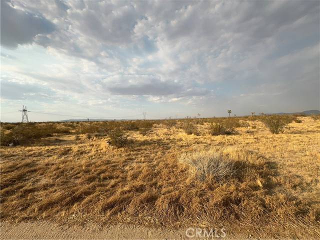 Adelanto, CA 92301,0 La Paz