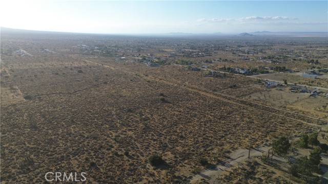 Pinon Hills, CA 92372,11 locust