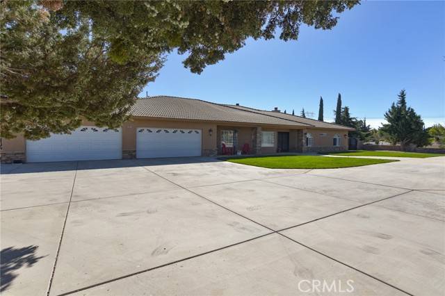 Oak Hills, CA 92344,11650 Oak Ridge Drive