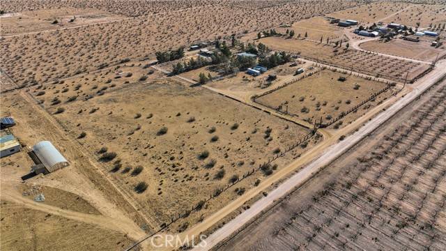 Apple Valley, CA 92308,27002 Via Seco Street