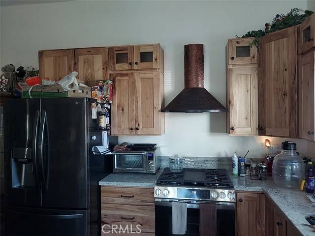 Oak Hills, CA 92344,10521 Hollister Road #269