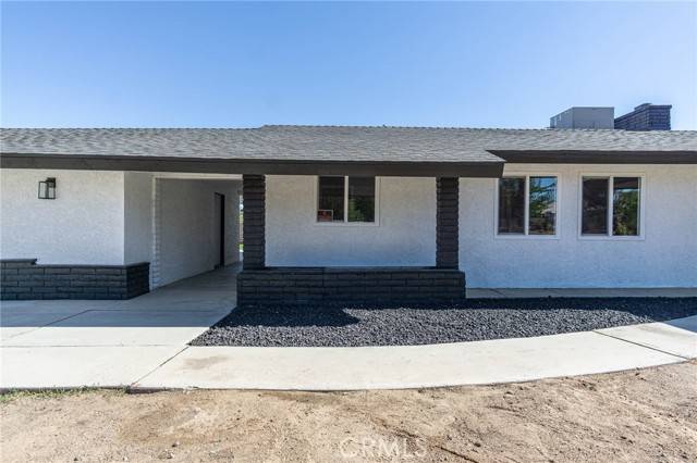 Hesperia, CA 92345,7323 Redwood Avenue