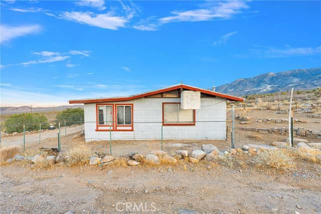 Lucerne Valley, CA 92356,32623 Powerline Road