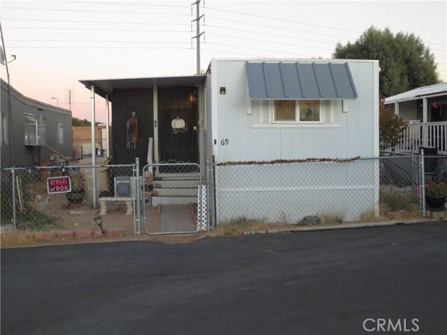 Adelanto, CA 92301,11423 Chamberlaine #69