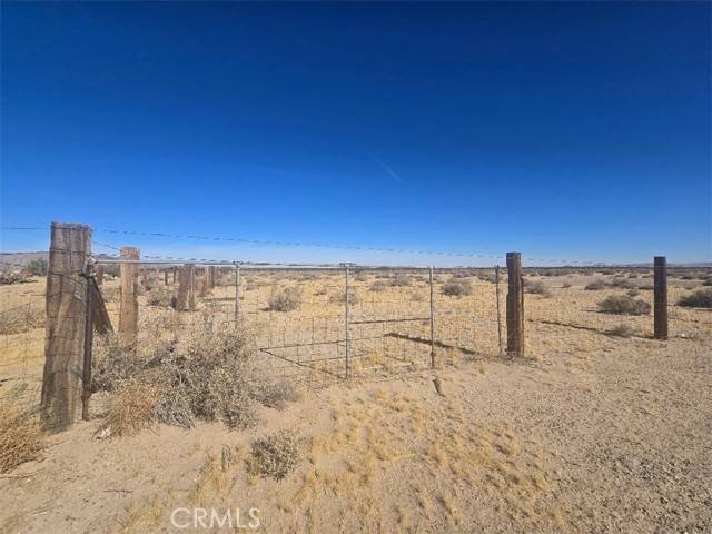 Newberry Springs, CA 92365,0 Minneola / Marlowe