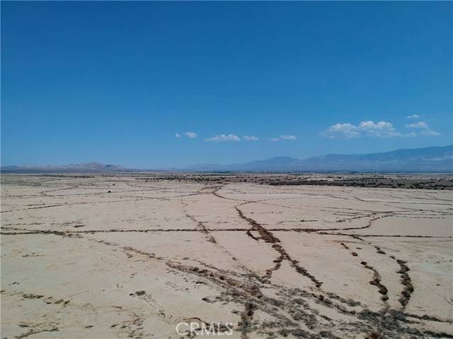 Lucerne Valley, CA 92356,0 Meridian