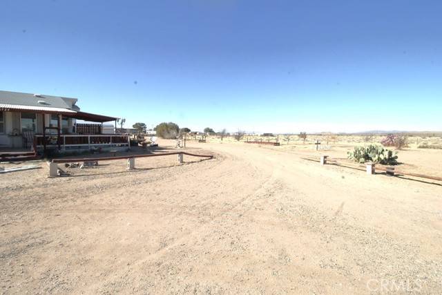 Hinkley, CA 92347,36724 Indian Wells Road