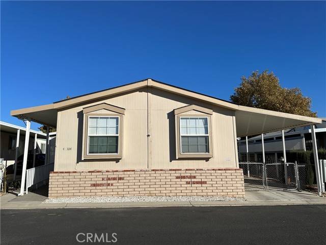 Apple Valley, CA 92307,20843 Waalew #C104