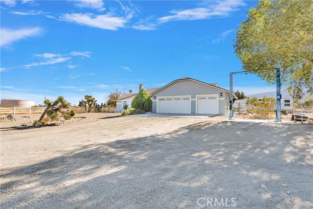 Pinon Hills, CA 92372,411 Calaveras Road