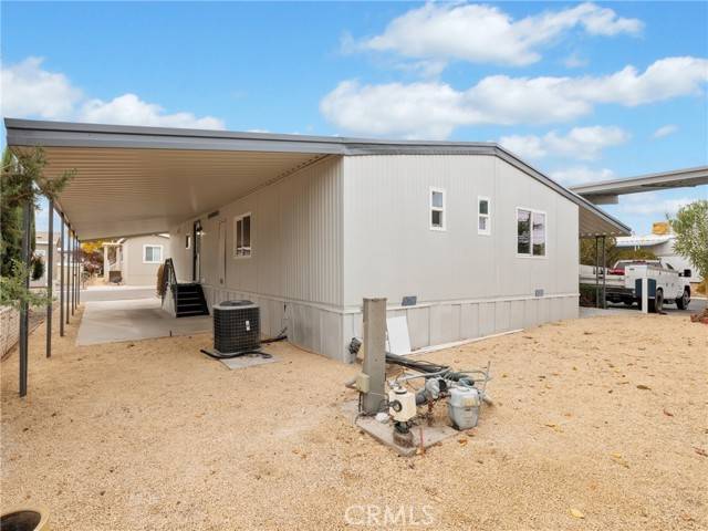 Victorville, CA 92395,13393 Mariposa #66