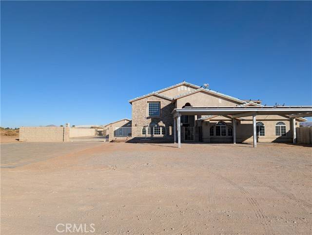 Apple Valley, CA 92308,21468 Chimayo Road