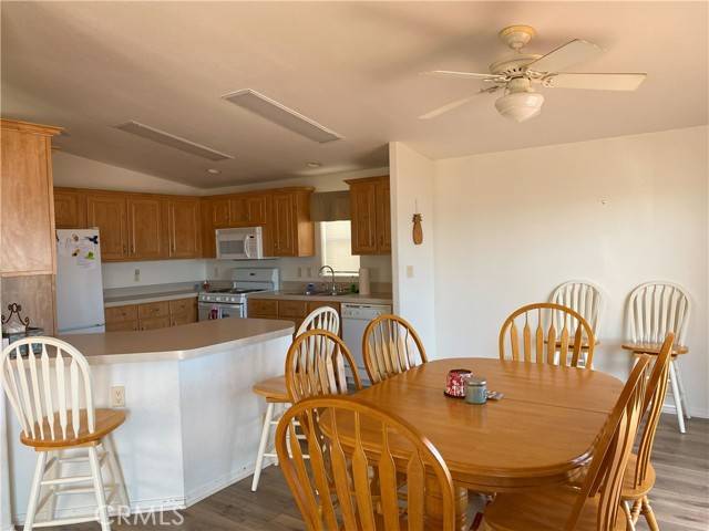 Needles, CA 92363,2 #60 Old Mobile Home Park Havasu Lake, CA